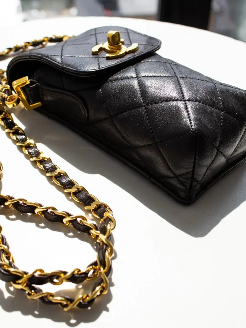 Chanel Vintage 1996 Black Lambskin Leather 24K Gold CC Turnlock 90s Phone Holder